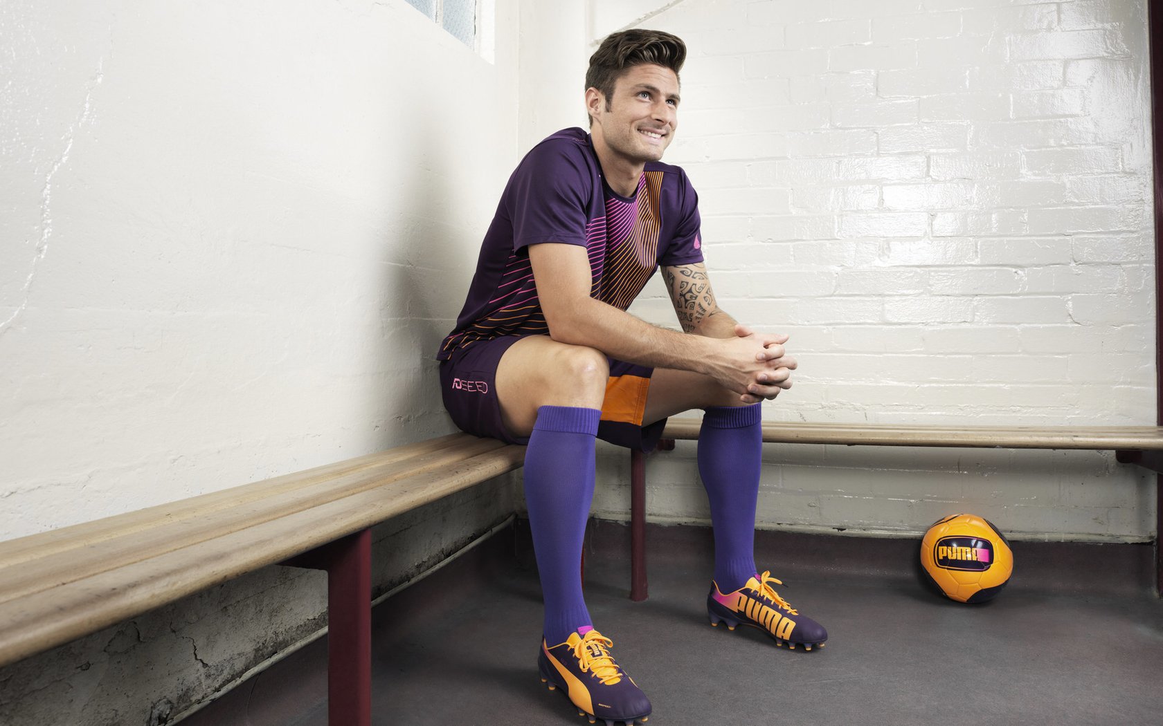 又见绝平！本菲卡与广东男篮鏖战至终场，格列兹曼读秒救主